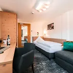 Tradizio Hotell Mittelberg