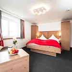 Hotell Tradizio 3*