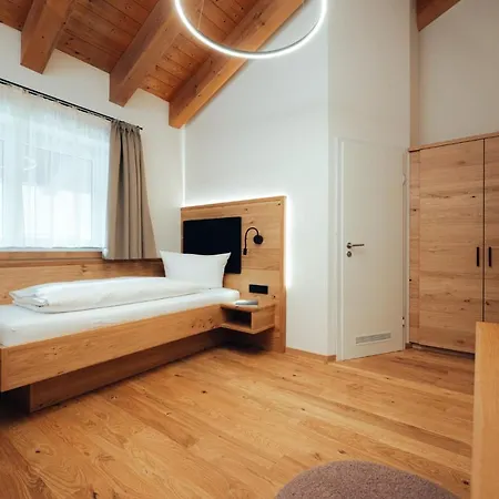 Tradizio Hotel 3*