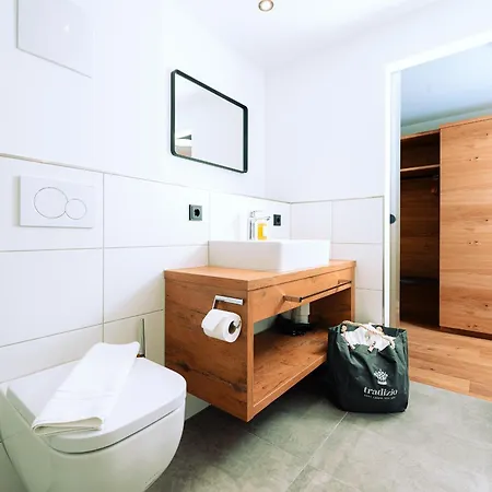 Tradizio Ξενοδοχείο Mittelberg