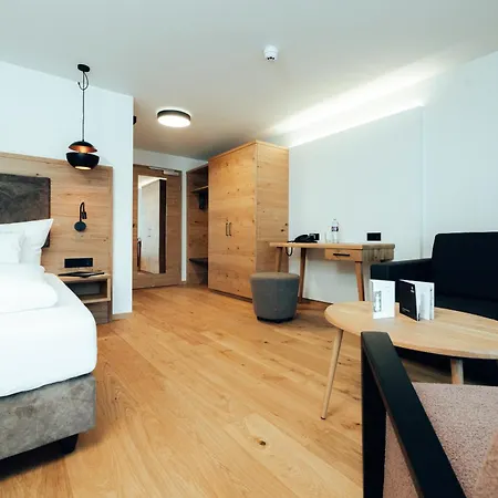 Tradizio 3* Mittelberg