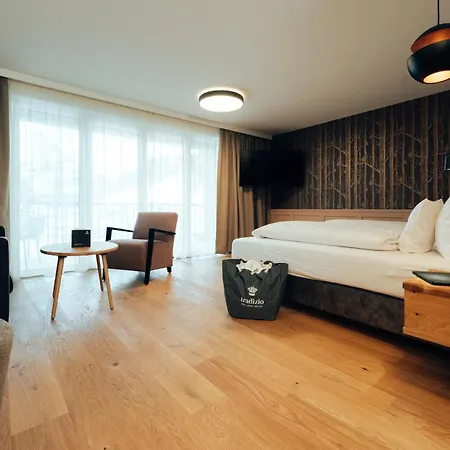 Tradizio 3* Mittelberg