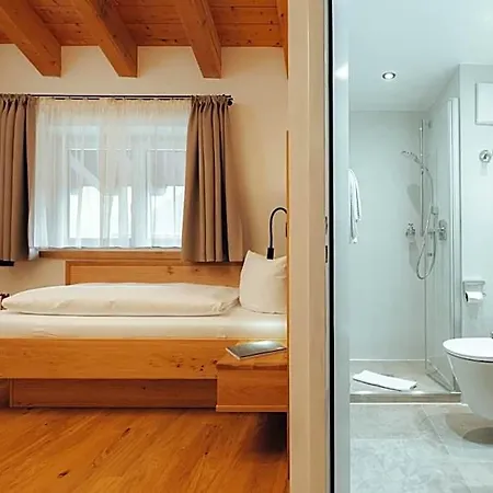 Tradizio Hotel 3*