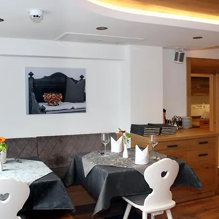 Hotel Tradizio 3*